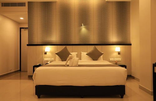 Kumbakonam Hotel | RAS RESIDENCY