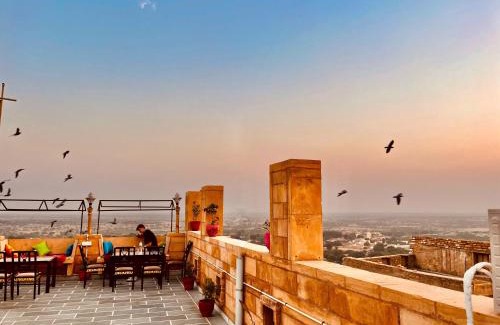 Amar Sagar Pol Hotel | Ratan Villa