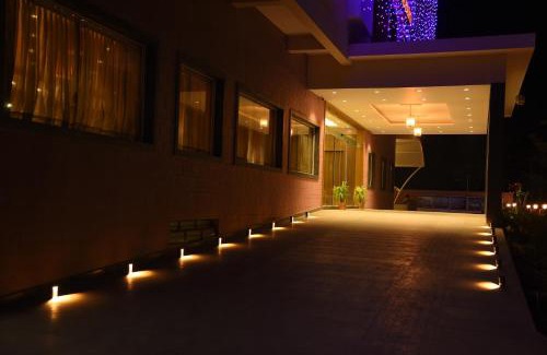 Tiruchengode Hotel | Rathna Residency