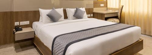 Tiruchengode Hotel | Rathna Residency