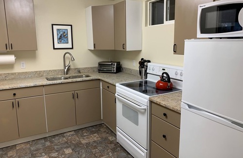 Lower Rattlesnake Apartamento | Aislada pero cerca de todo. Marco calma Parque. Pie o en bicicleta al centro.