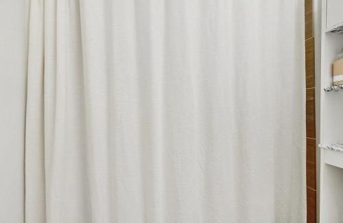 Clyde Casa | Raven Haven