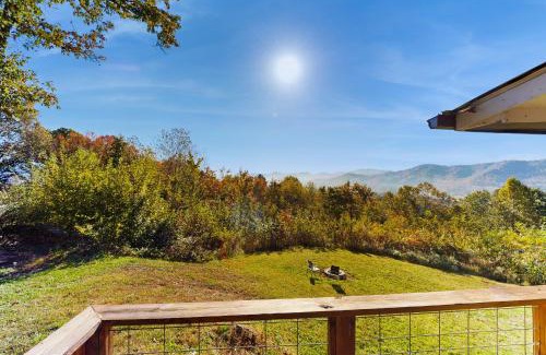 Clyde Casa | Raven Haven