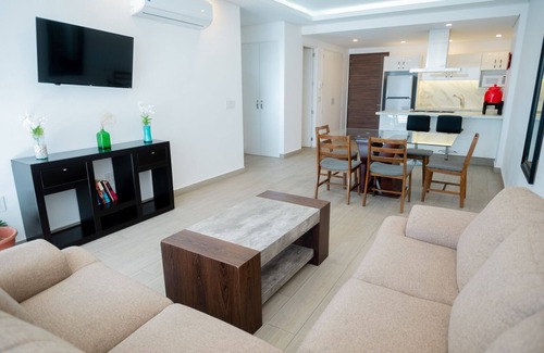 Zapopan Condominio | Real View Towers, 2nd floor 1BR, Zona Real, Near Andares