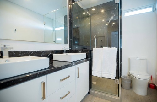 Zapopan Condominio | Real View Towers, 2nd floor 1BR, Zona Real, Near Andares