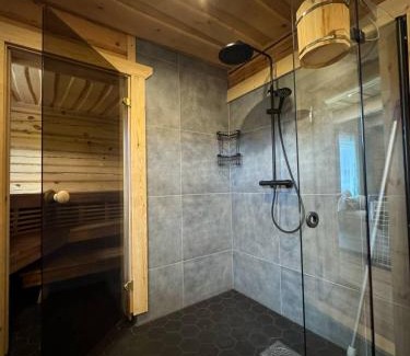 Rouge Chalet De Esquí | Rebäse Puhkemaja