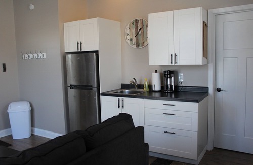 Pleasant Hill Casa | Retiro de Rebecca en Katy Trail en el hermoso centro de Pleasant Hill, MO