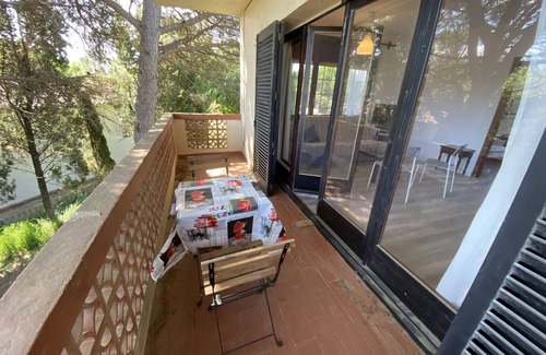 Mas Pinell Apartamento | Rec Dalt - con aire acondicionado, terraza y a 250m de la playa