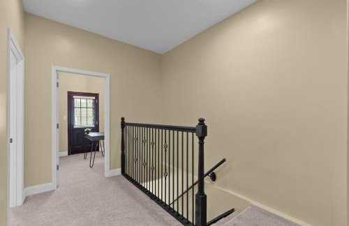 Downtown St. Louis Casa | Red Brick Hideaway | JZ Vacation Rentals