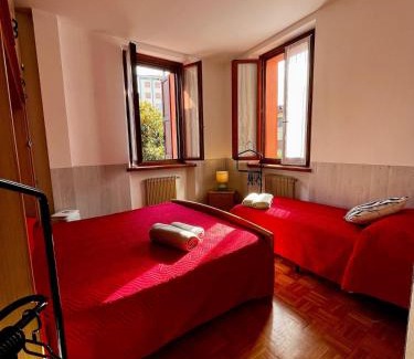 Udine Apartamento | Red Oasis In Center Of Udine