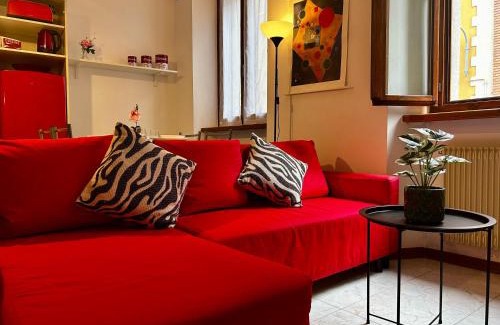 Udine Apartamento | Red Oasis In Center Of Udine