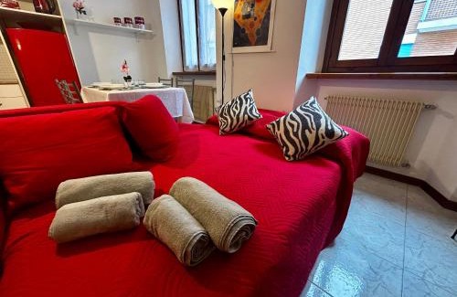 Udine Apartamento | Red Oasis In Center Of Udine