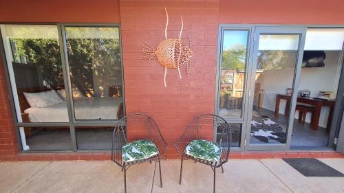 Port Pirie South Apartamento | Red Ochre - Large Apartment with Private Courtyard