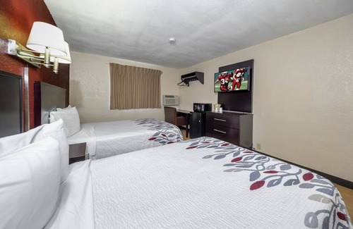 Highlands Hotel | Red Roof Inn Jacksonville - Cruise Port