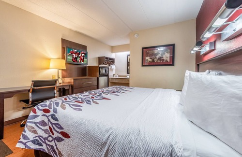 Merrillville Hotel | Red Roof Inn Merrillville