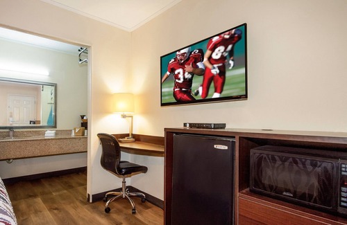 Santee Hotel | Red Roof Inn Santee