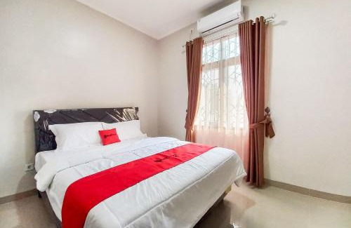 Siak Hotel | RedDoorz at The Nawasena Kandis Riau
