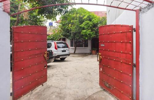 South Tangerang Casa | RedDoorz near Universitas Pamulang