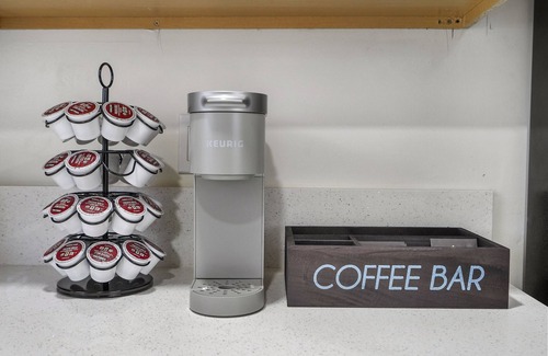 Eastside Casa | Redondo Retreat, 1 Mile to the Beach, Games, Remodeled 3BD Home, Fire Pit, Patio