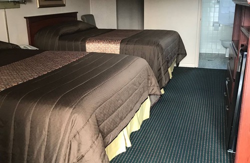 Gadsden Hotel | Redwood Inn