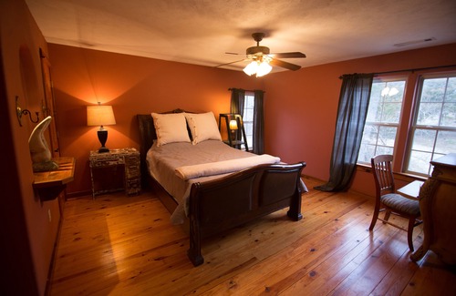 Eureka Springs Otro | Regal Castle en el bosque!