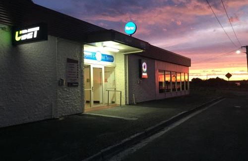 Strahan Complejo | Regatta Point Tavern & Holiday Villas