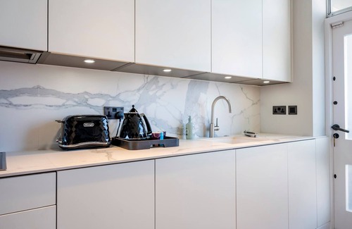 Primrose Hill Apartamento | Regents' Oasis in the Sky- by Out of Office Lifestyle