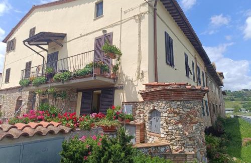 Certaldo Apartamento | ReginaSerena