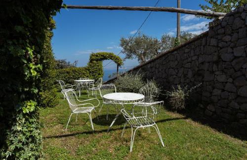 Meta Hotel | Relais Villa Giusso