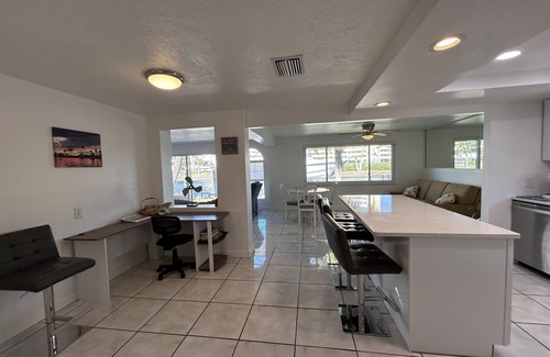 Sea Ranch Casa | ¡Relájate y disfruta de la vista en tu tiempo libre, cuando no estés explorando el área!