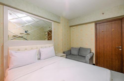 Depok Apartamento | Relax and Homey Studio Room at Cinere Resort Apartment By Travelio