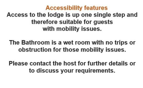 Lydiard Millicent Casa | Relax and unwind at Windrush Lodge