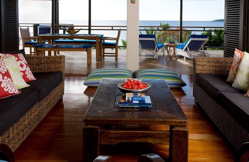 Nananu-i-Ra Casa | Relájese y descanse en el paraíso - absoluta casa de vacaciones frente a la playa