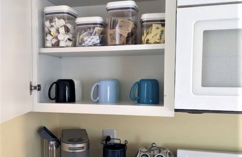 Erie Cabaña | Relax at Moon Dogs Getaway!