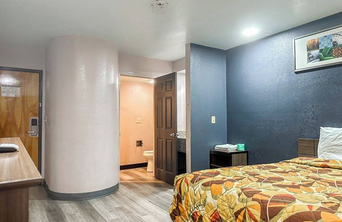 Jackson Hotel | Relax Inn By Oyo Jackson MS Hwy 80/I-20