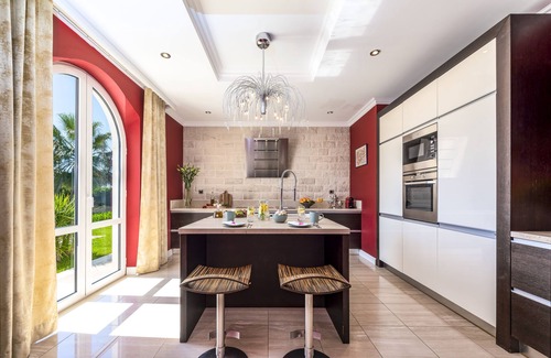 Dubrovnik Villa | Relax like a Renaissance nobleman in the six rooms of Villa Trsteno