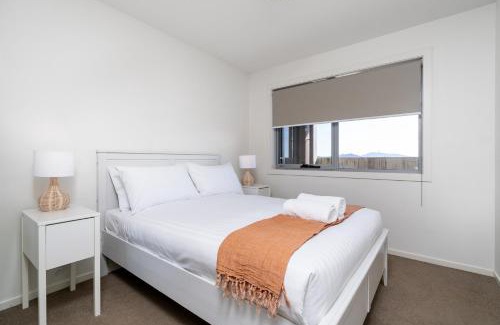 Wright Apartamento | Relaxing 2BR Apt in North Point Complex - Hosted by Canstay