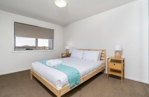 Wright Apartamento | Relaxing 2BR Apt in North Point Complex - Hosted by Canstay