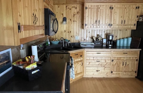 Harpers Ferry Cabina | Relaxing at Moose Lodge Cabin