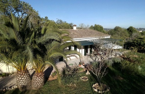 Montuiri Casa | Relajación pura en una finca entre naranjos y limoneros.