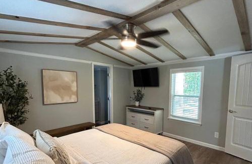 Thomson Casa | Relaxing Cabin Near Raysville