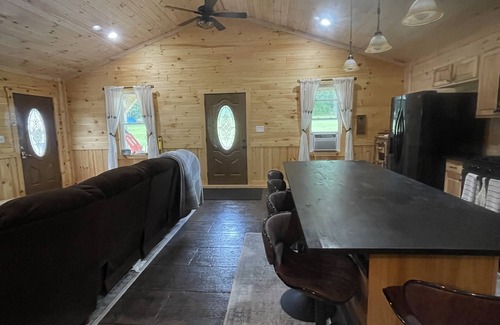 Munson Cabaña | Relaxing Cottage near Black Moshannon and Penn State