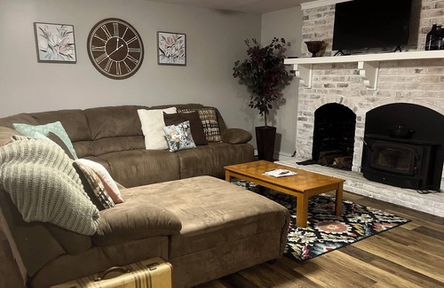 Chester Apartamento | Relaxing Farmhouse: Basement Apartment. 8 minutes from 95!