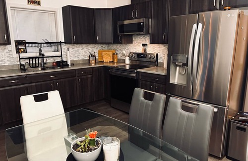 Lillooet Casa | Relaxing Mountain Getaway with Private Hot Tub