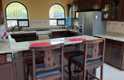 Tepehua Casa | Relaxing Mountain Side Villa - 10 from downtown Chapala