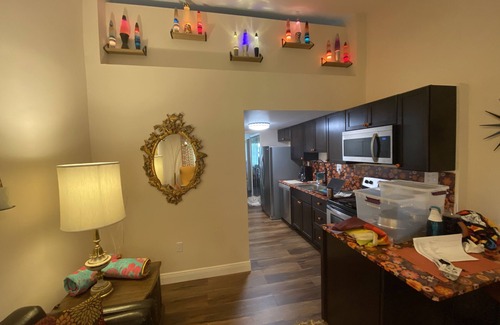 Paradise Lakes Condominio | Relive the 1970's at Boogie Nights in Paradise Lakes. Groovy Baby!