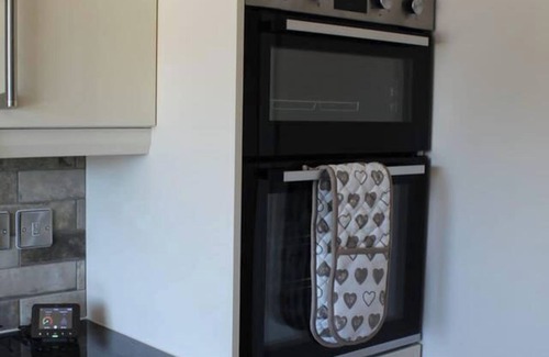 Dukeries Mill Casa | Remarkable 2-Bed House in Walesby Nottinghamshire