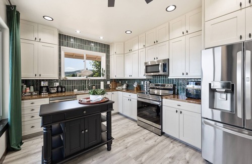 Sekiu Casa | Remodeled ocean view home directly above the Sekiu marina. Relaxation, renewal.