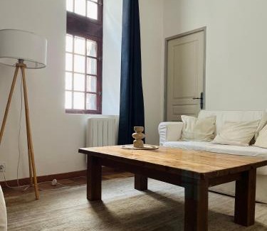 Mailhac Cama Y Desayuno | Remparts House