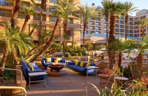 Indian Wells Hotel | Renaissance Esmeralda Resort & Spa, Indian Wells